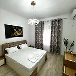1330 Διαμέρισμα